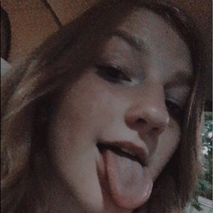 Meet your Posher, Lynnsey